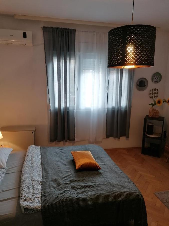Ferienwohnung Mala Bella Zemun Exterior foto